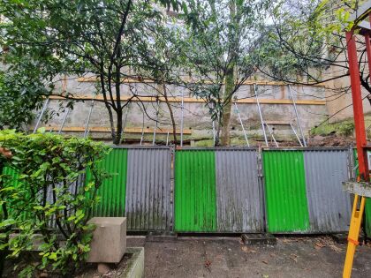 Mur à ausculter, Rue Marcadet à Paris